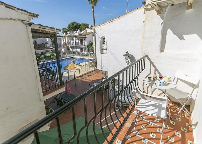 Feriehus Canovas - Nueva - Pueblo Andaluz 70 *